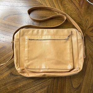 Bottega Veneta Vintage Crossbody Bag Tan Textured Leather Made in Italy